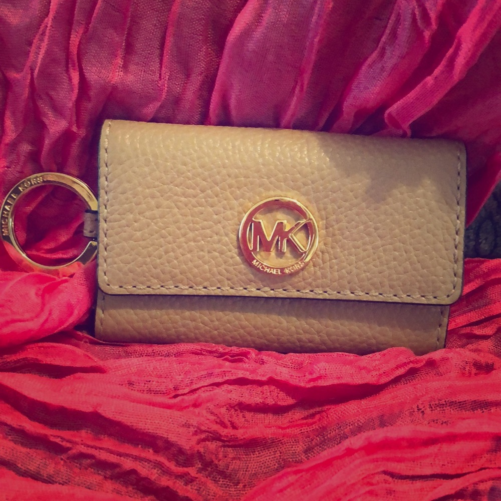 Michael Kors key holder